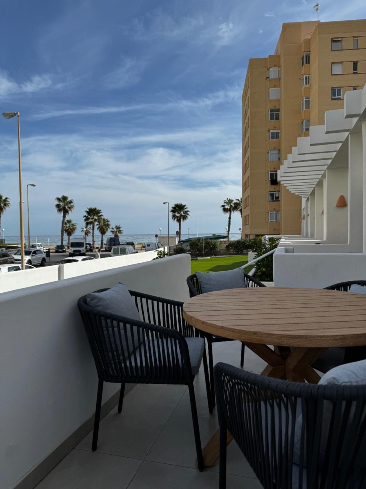 Reyes Catolicos Premium Beach, Playa Urbanova, 알리칸테 외부 사진